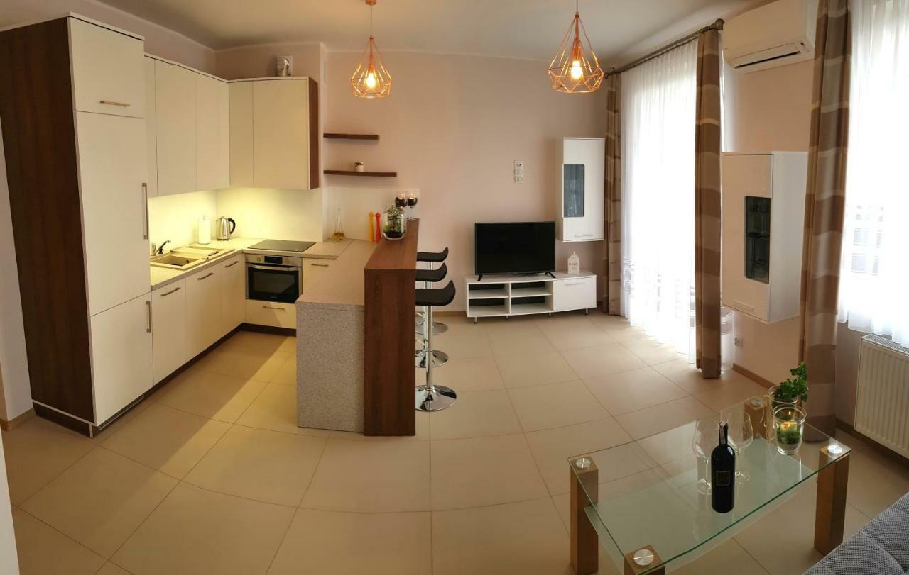Apartamenty Έλμπλαγκ Εξωτερικό φωτογραφία