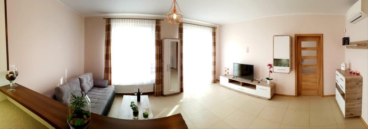 Apartamenty Έλμπλαγκ Εξωτερικό φωτογραφία